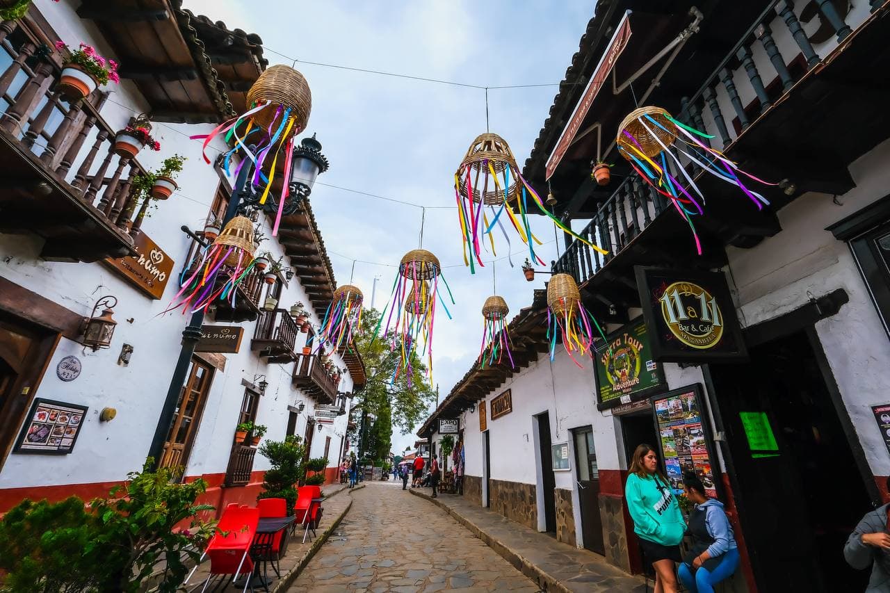 Centro Historico y Mercado Artesanal
